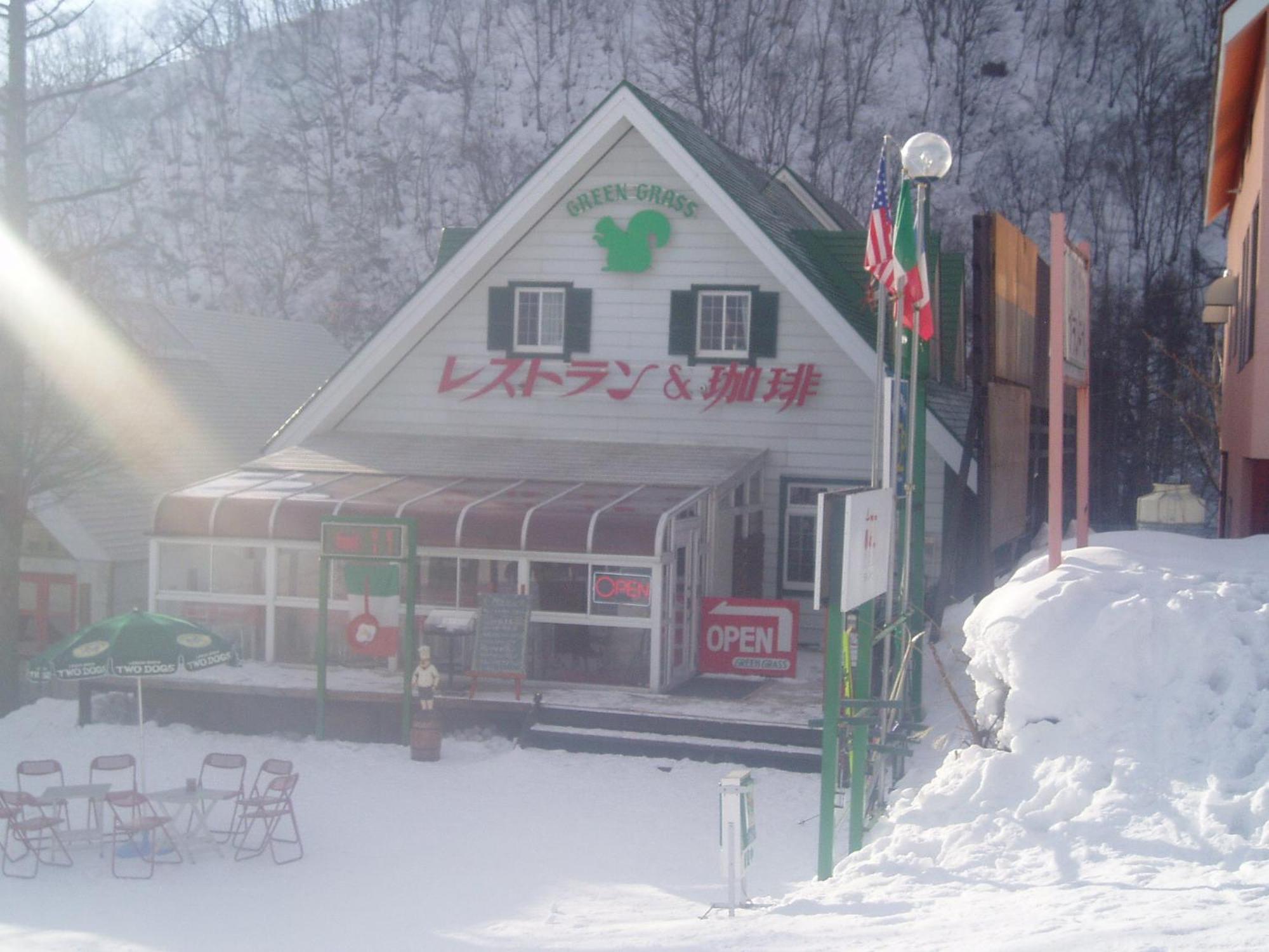 Green Grass Hakuba Exterior photo